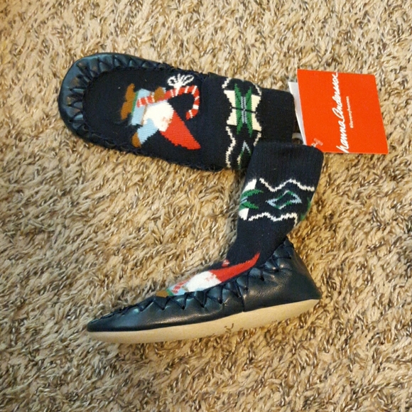 #585 NWT Hanna Andersson toddler booties. Size: 5 - Picture 5 of 7